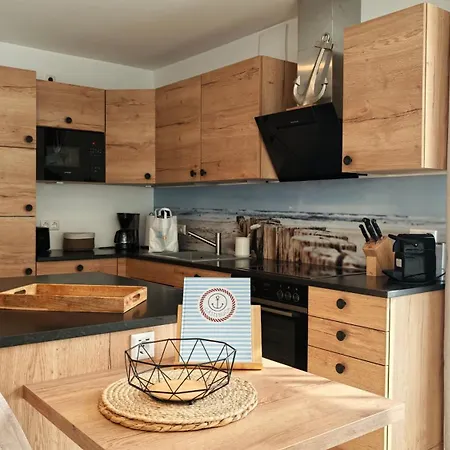 Deich Alma Apartment *